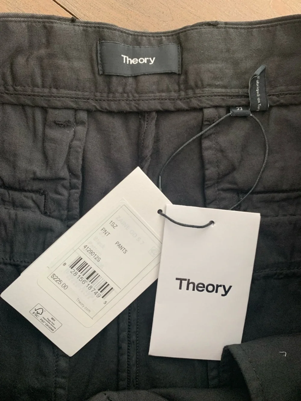 Theory Mens Zane Gd Patton Shorts NWT